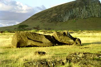 RapaNui-SchlafenderRiese-RanoRaraku